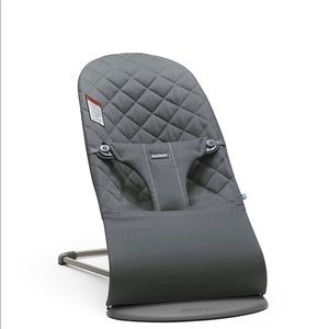 BabyBjörn bouncer with toy in anthracite